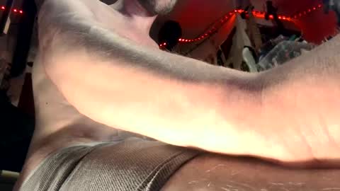 Snapshot of 8inches4you2 chatting on January 24, 11:34 pm 8inches4you2 online show from January 24, 11:34 pm