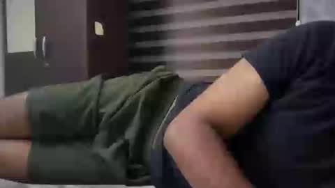 Snapshot of 8inchindianrocket chatting on July 25, 5:21 pm Skinny tight ass man online show from July 25, 5:21 pm