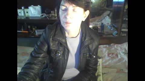 Snapshot of 8mistress8 chatting on December 16, 9:14 am 8MISTRESS8 online show from December 16, 9:14 am