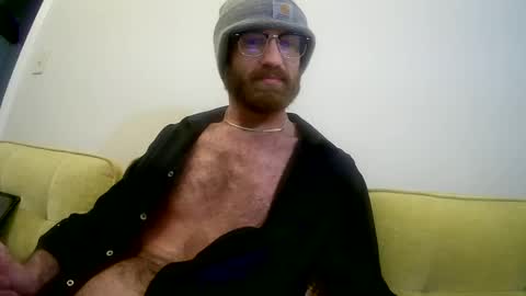 Snapshot of 90210screamer chatting on December 12, 12:22 pm 90210screamer online show from December 12, 12:22 pm