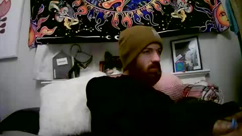 Snapshot of 90210screamer chatting on October 25, 5:04 am 90210screamer online show from October 25, 5:04 am