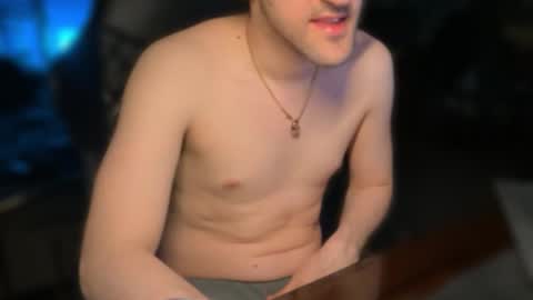 91stefisexy91 online show from March 13, 9:43 pm