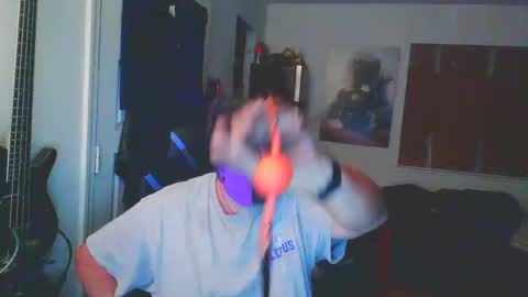 Snapshot of 94533killyboi chatting on October 29, 5:31 am 94533killyboi online show from October 29, 5:31 am