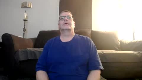 989guy online show from June 20, 2:25 am