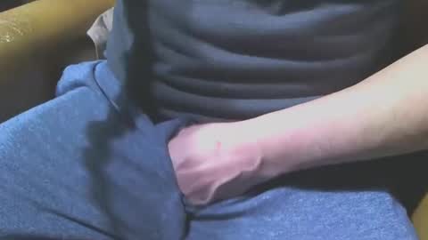 Snapshot of 98shyguy chatting on January 10, 2:14 am ShyGuy98 online show from January 10, 2:14 am