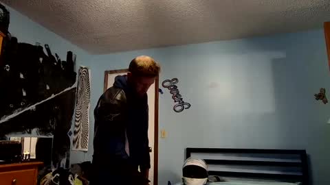 8over6 online show from December 7, 3:25 am