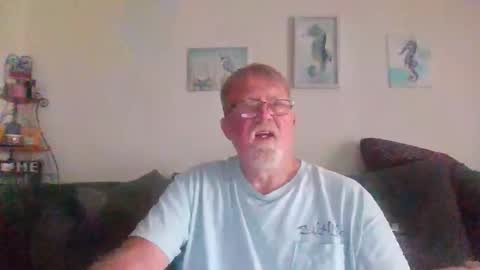 Snapshot of 9gecko696969 chatting on April 9, 2:33 pm 9gecko696969 online show from April 9, 2:33 pm