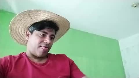 Snapshot of 9vinhocamshow chatting on December 23, 11:36 am 9vinhocamshow online show from December 23, 11:36 am