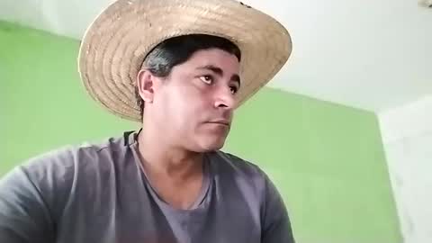 Snapshot of 9vinhocamshow chatting on December 30, 12:31 pm 9vinhocamshow online show from December 30, 12:31 pm