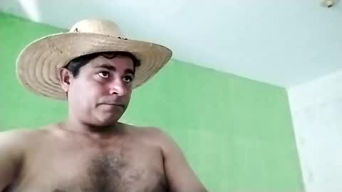 Snapshot of 9vinhocamshow chatting on December 31, 3:31 pm 9vinhocamshow online show from December 31, 3:31 pm