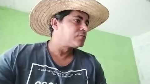 Snapshot of 9vinhocamshow chatting on January 13, 12:24 pm 9vinhocamshow online show from January 13, 12:24 pm