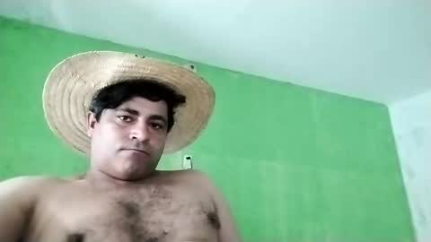 Snapshot of 9vinhocamshow chatting on January 16, 4:28 pm 9vinhocamshow online show from January 16, 4:28 pm