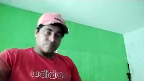 Snapshot of 9vinhocamshow chatting on January 27, 12:37 pm 9vinhocamshow online show from January 27, 12:37 pm