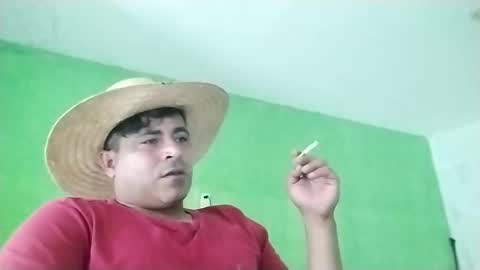 Snapshot of 9vinhocamshow chatting on February 6, 12:05 pm 9vinhocamshow online show from February 6, 12:05 pm