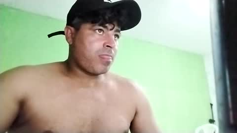 Snapshot of 9vinhocamshow chatting on February 9, 1:00 am 9vinhocamshow online show from February 9, 1:00 am