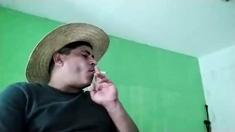 Snapshot of 9vinhocamshow chatting on February 9, 5:11 pm 9vinhocamshow online show from February 9, 5:11 pm