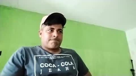 Snapshot of 9vinhocamshow chatting on February 26, 5:50 pm 9vinhocamshow online show from February 26, 5:50 pm