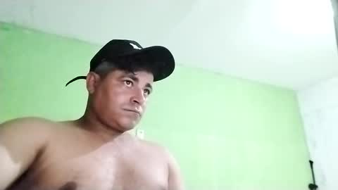 Snapshot of 9vinhocamshow chatting on March 2, 10:38 pm 9vinhocamshow online show from March 2, 10:38 pm