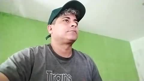 Snapshot of 9vinhocamshow chatting on September 16, 11:44 am 9vinhocamshow online show from September 16, 11:44 am