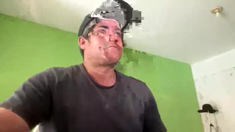 Snapshot of 9vinhocamshow chatting on October 28, 11:03 am 9vinhocamshow online show from October 28, 11:03 am