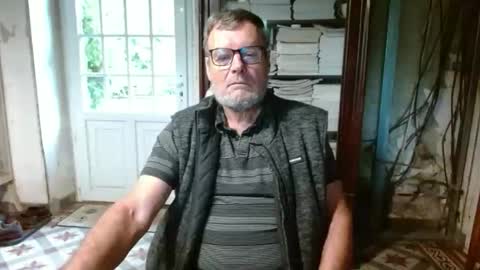 Snapshot of _123_voyeur_ chatting on September 26, 11:25 am _123_voyeur_ online show from September 26, 11:25 am