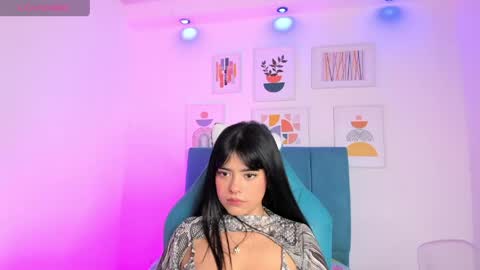 Alice  online show from April 24, 8:33 pm