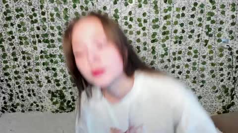 Snapshot of _52_ chatting on February 11, 6:19 am EMILY AND MARCUS online show from February 11, 6:19 am