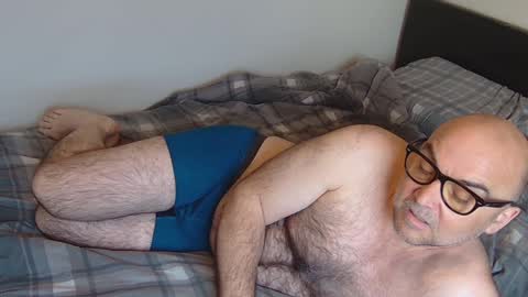 God Zeus online show from April 6, 5:52 am