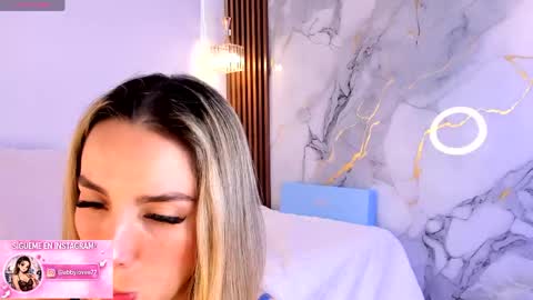 Snapshot of _abby__ chatting on April 23, 6:43 pm Gabriela abby online show from April 23, 6:43 pm