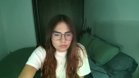 Snapshot of _abbyyyy_ chatting on February 13, 7:52 pm abby 3 online show from February 13, 7:52 pm