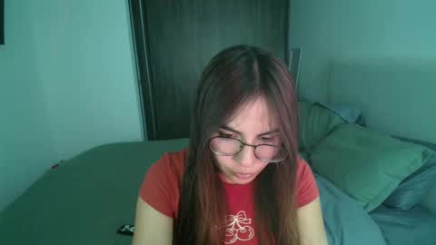Snapshot of _abbyyyy_ chatting on February 20, 8:25 pm abby 3 online show from February 20, 8:25 pm