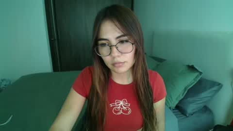 Snapshot of _abbyyyy_ chatting on February 26, 3:52 pm abby 3 online show from February 26, 3:52 pm