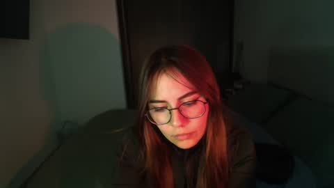 Snapshot of _abbyyyy_ chatting on February 27, 10:53 pm abby 3 online show from February 27, 10:53 pm