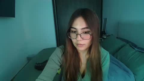 Snapshot of _abbyyyy_ chatting on February 28, 6:20 pm abby 3 online show from February 28, 6:20 pm