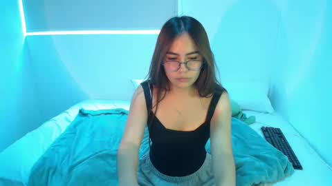 Snapshot of _abbyyyy_ chatting on September 9, 5:45 pm abby 3 online show from September 9, 5:45 pm