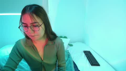 Snapshot of _abbyyyy_ chatting on September 11, 4:51 pm abby 3 online show from September 11, 4:51 pm