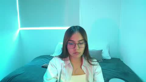 Snapshot of _abbyyyy_ chatting on September 23, 6:33 pm abby 3 online show from September 23, 6:33 pm