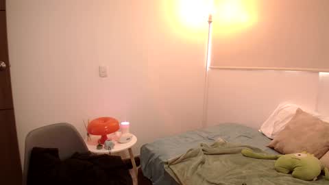Snapshot of _abbyyyy_ chatting on October 7, 6:16 pm abby 3 online show from October 7, 6:16 pm