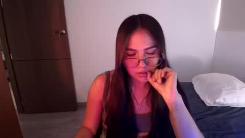 abby 3 online show from December 4, 6:27 pm