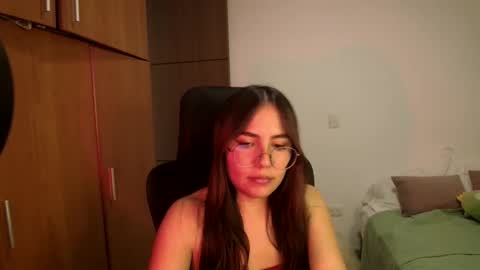 abby 3 online show from May 29, 3:54 pm