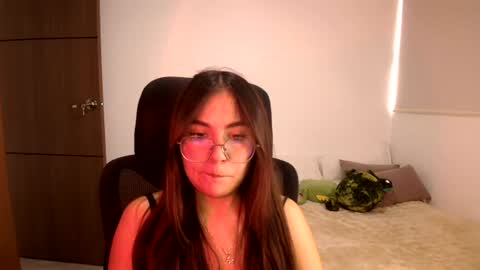 Snapshot of _abbyyyy_ chatting on July 10, 3:36 pm abby 3 online show from July 10, 3:36 pm