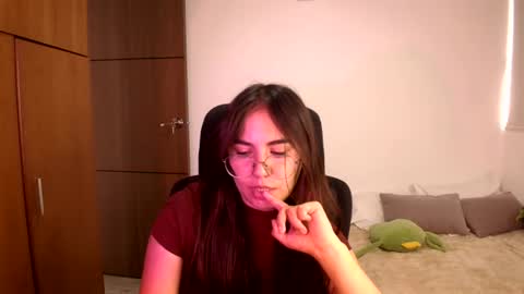 Snapshot of _abbyyyy_ chatting on July 17, 4:45 pm abby 3 online show from July 17, 4:45 pm