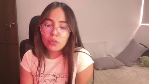 Snapshot of _abbyyyy_ chatting on July 23, 3:32 pm abby 3 online show from July 23, 3:32 pm
