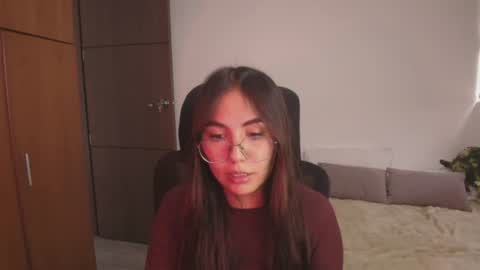 Snapshot of _abbyyyy_ chatting on July 24, 3:54 pm abby 3 online show from July 24, 3:54 pm