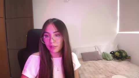 Snapshot of _abbyyyy_ chatting on July 28, 4:39 pm abby 3 online show from July 28, 4:39 pm