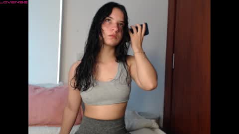 _abrill_20 online show from September 18, 5:59 pm