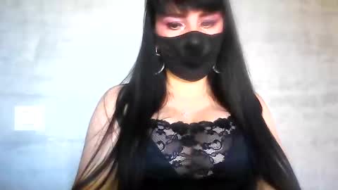 Snapshot of _adela_c chatting on June 11, 4:05 pm Adela online show from June 11, 4:05 pm