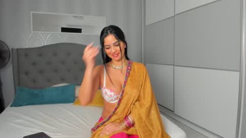 Snapshot of _adelle chatting on February 22, 5:13 pm Adelle online show from February 22, 5:13 pm