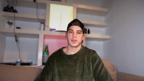 Snapshot of _aesthetic chatting on February 7, 6:11 pm _aesthetic online show from February 7, 6:11 pm