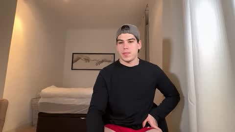 Snapshot of _aesthetic chatting on March 2, 8:15 pm _aesthetic online show from March 2, 8:15 pm